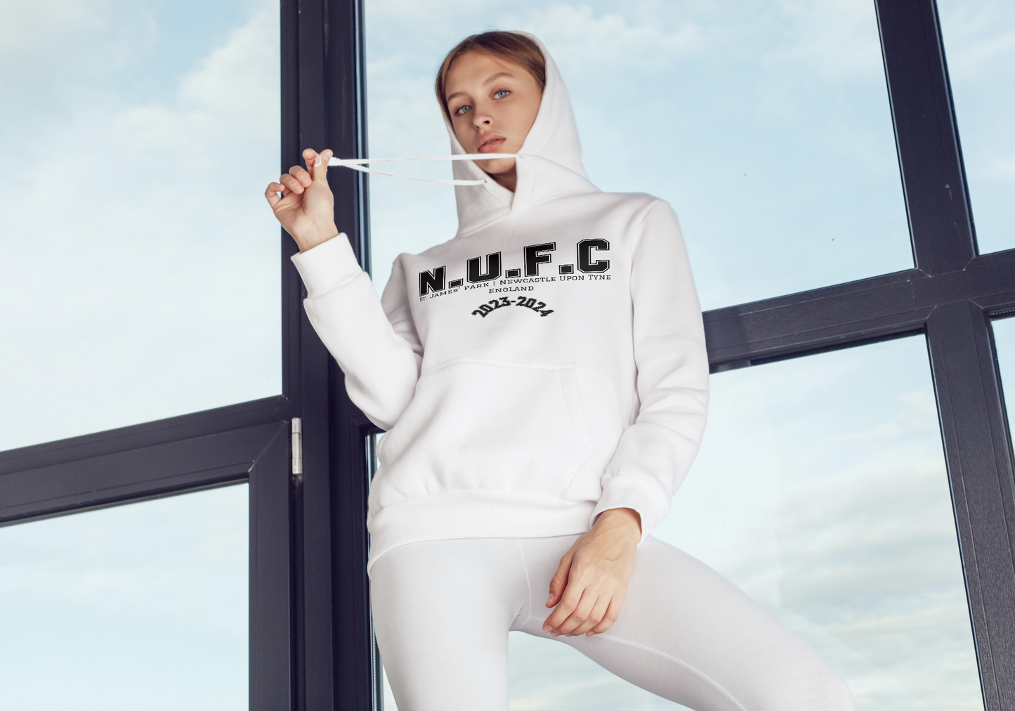 NUFC College Style Hoodie | Premium Unisex Pullover Hoodie | Newcastle United | Football | Geordie Gifts | Geordie Hoodie